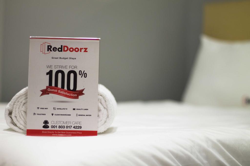 Reddoorz @ Kerobokan Canggu Кута Экстерьер фото